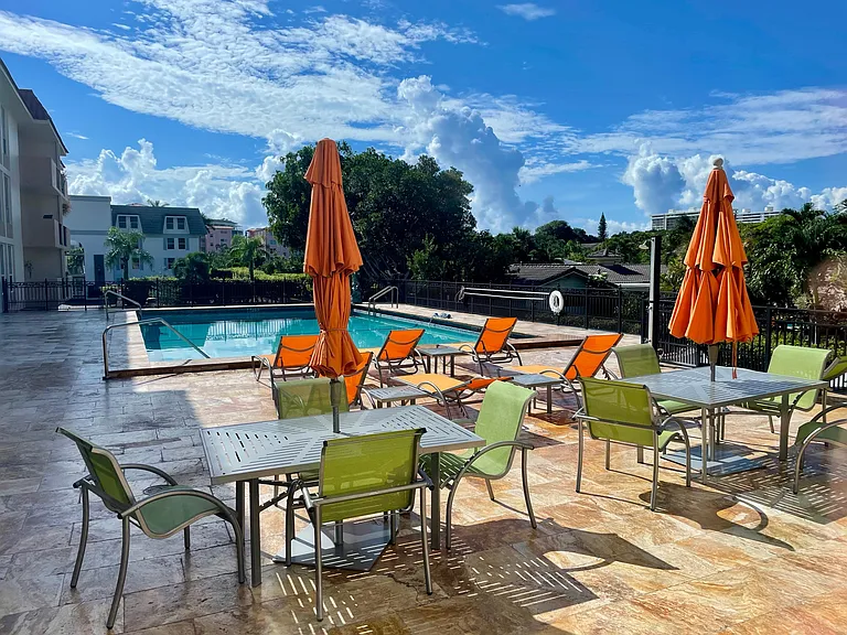 1000 Spanish River Rd #1B — Photo 47