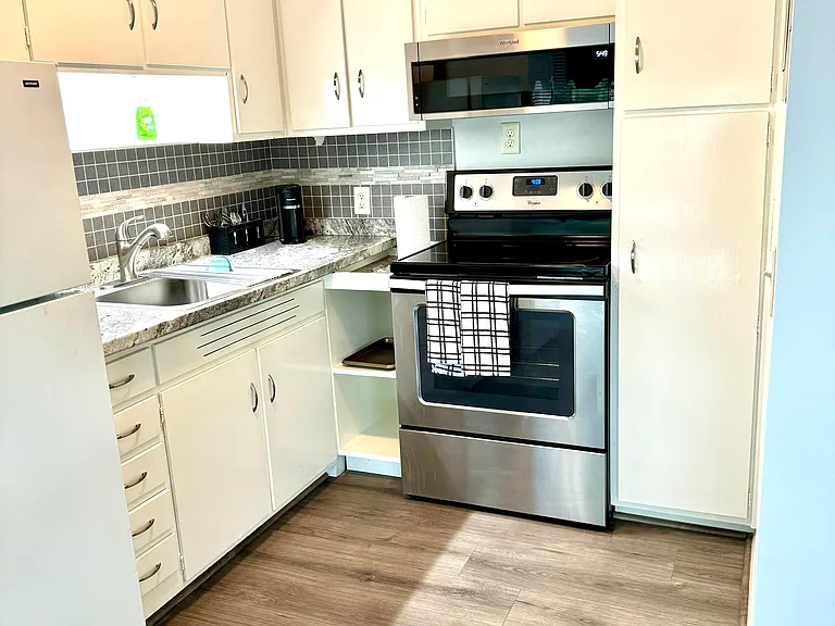 201 Acklen Park Dr #13 — Photo 6