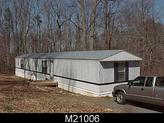 2nd image of 2582 Woodland Hill Trl