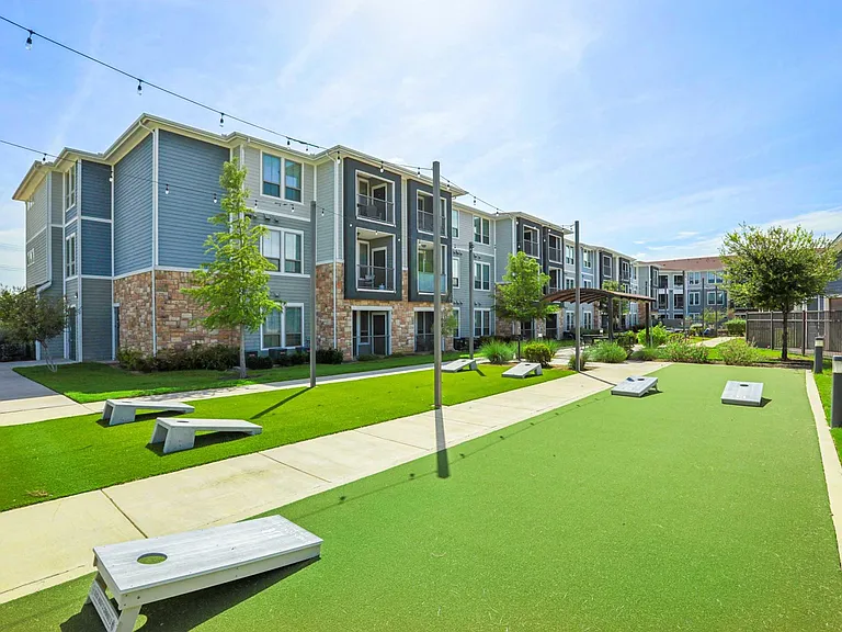 Limestone Ridge — Photo 12