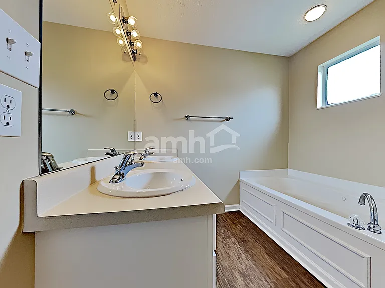 1326 Treyvista Ct — Photo 10