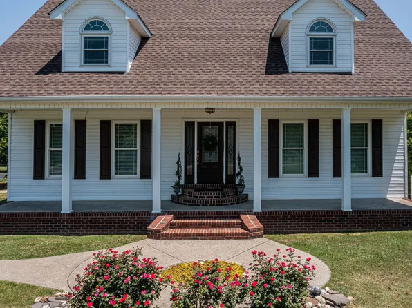 8804 State Route 945, Boaz, KY 42027