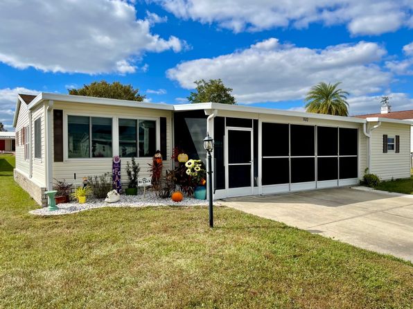 820 Sutton St, Lady Lake, FL 32159