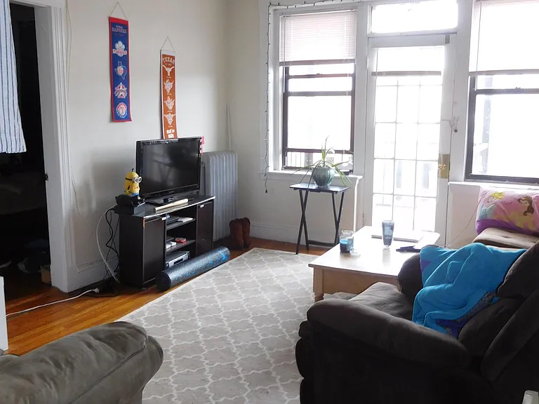 3-15 Carol Avenue — Photo 12
