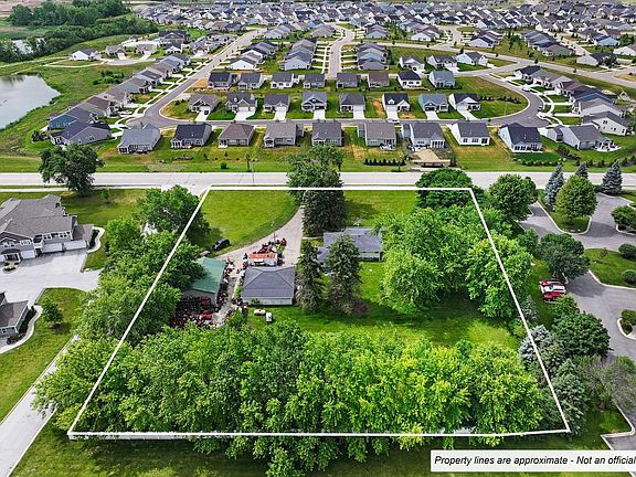 2nd image of 1201 Townline ROAD