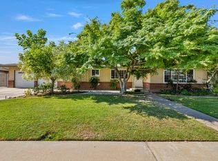 493 W Stuart Ave, Fresno, CA 93704