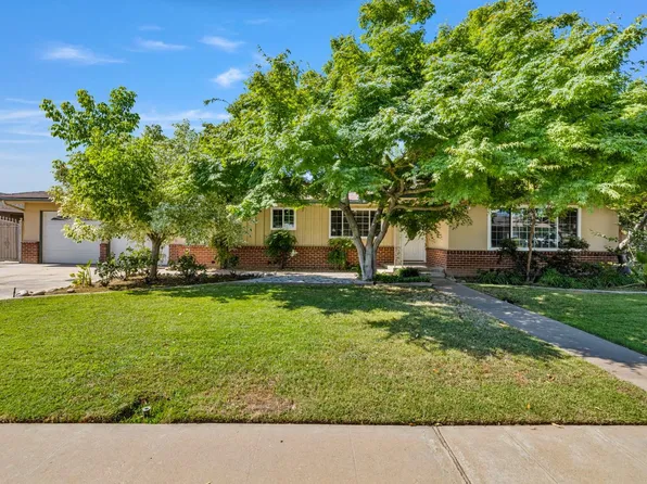 493 W Stuart Ave, Fresno, CA 93704