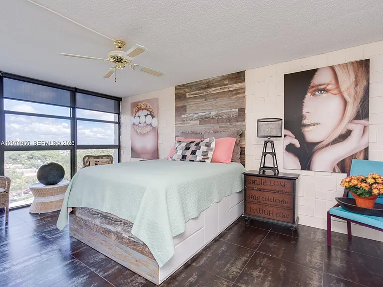 400 Leslie Dr #831 — Photo 31