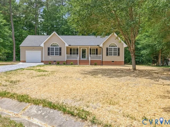 3904 Fawn Ct, North Dinwiddie, VA 23803