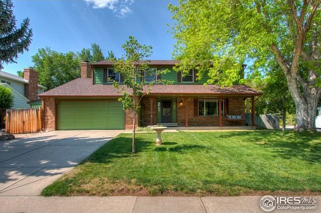 Mid-Town Gem in Woodwest!