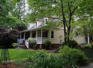 6008 Bedfordshire Dr, Raleigh, NC 27606