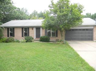 121 Lookout Farm Dr, Crestview Hills, KY 41017