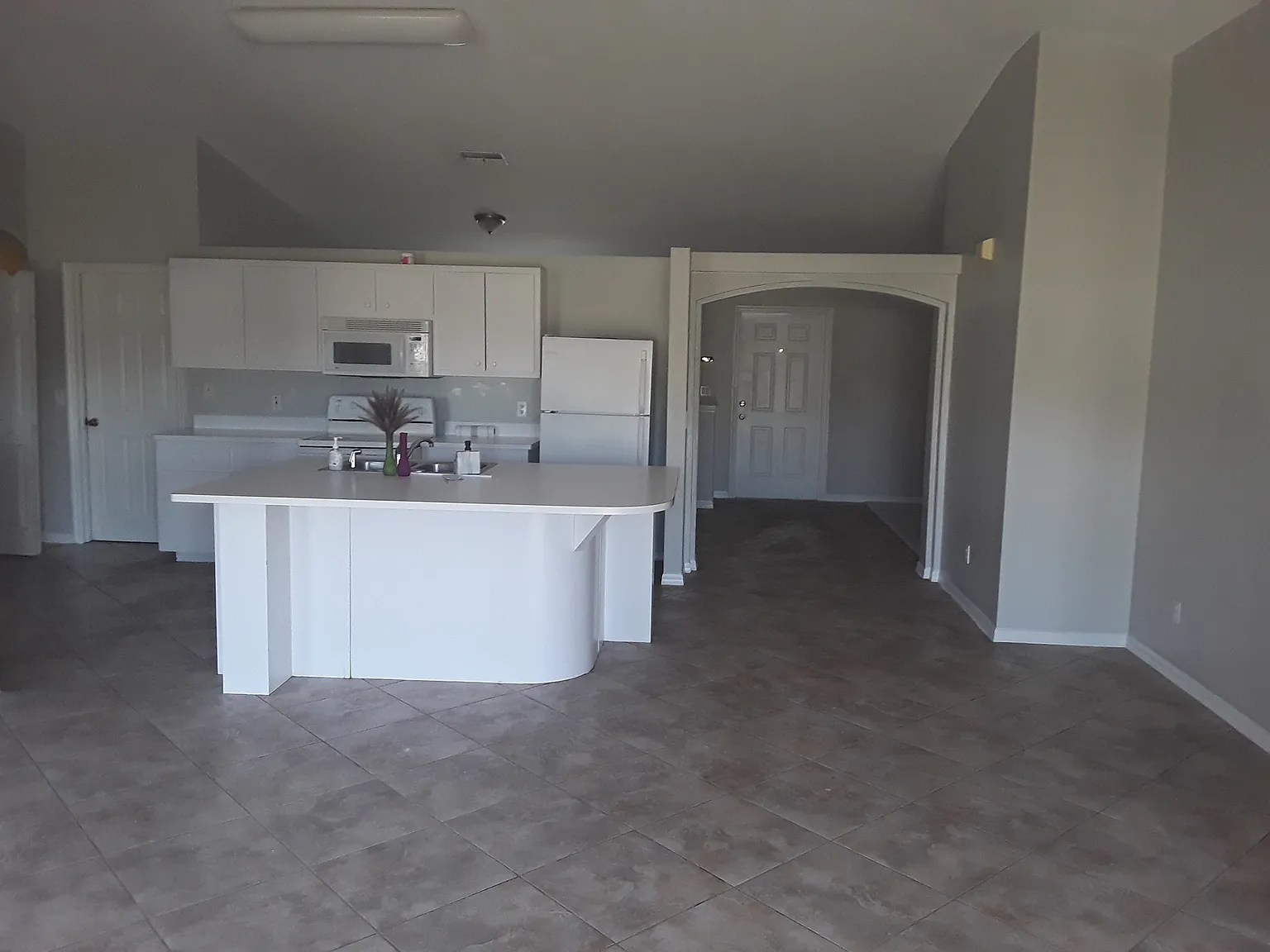 4719 Lee Blvd — Photo 4