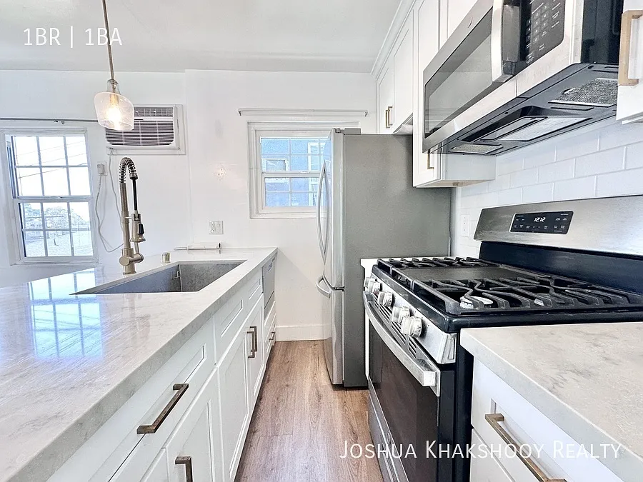 3017 1/2 London St Los Angeles, CA 90026 — Photo 2