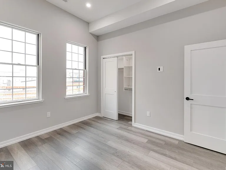 752 S 16th St #4A — Photo 16