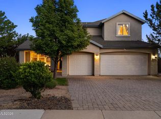 998 S University Park Loop, Reno, NV 89512