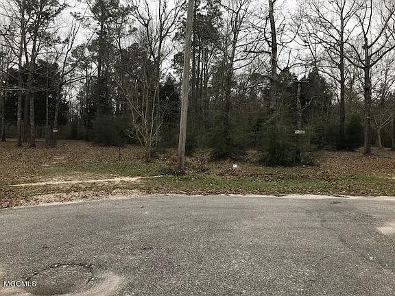 3rd image of 11354 Landing Ct