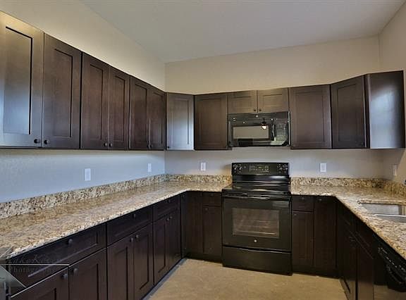5th image of 3025 A Orange St