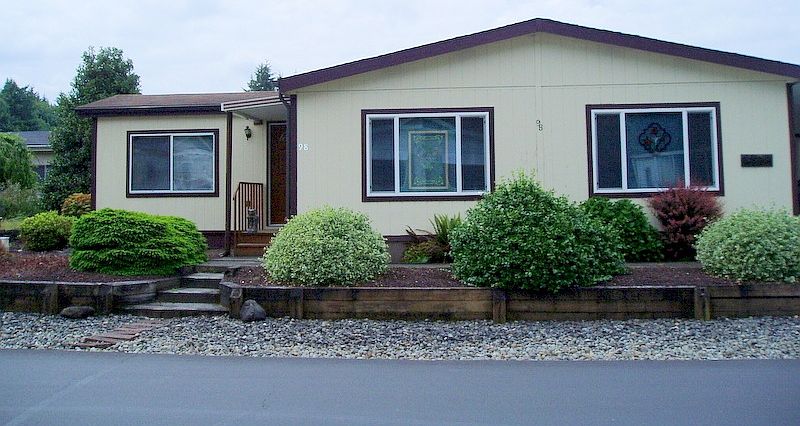 1st image of 3700 14th Ave SE Unit 98