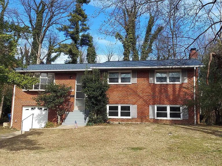 6417 Earlham Dr — Photo 1