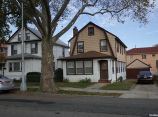 4339 189th St, Flushing, NY 11358