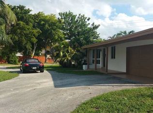 3701 Arthur St, Hollywood, FL 33021