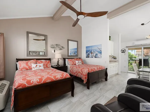 200 W Kingfish St, South Padre Island, TX 78597