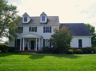 1886 E Legacy Ln, Winona Lake, IN 46590