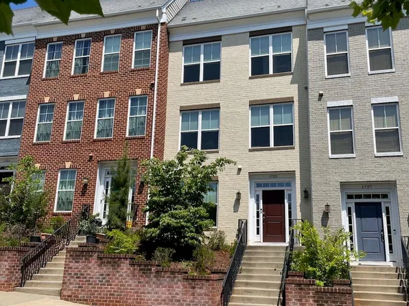1725 Belvedere Pl, Charlottesville, VA 22903