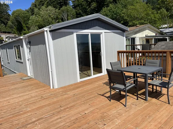 66642 E Bay Rd Space 39, North Bend, OR 97459