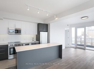 2525 Bathurst St #1203, Toronto, ON M6B 2Y9