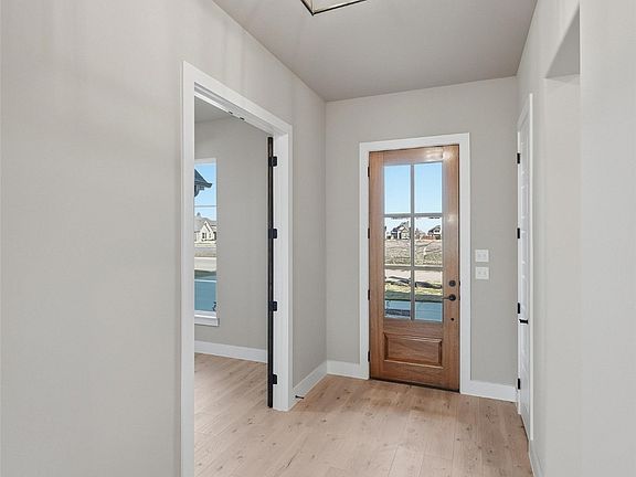 7th image of this home