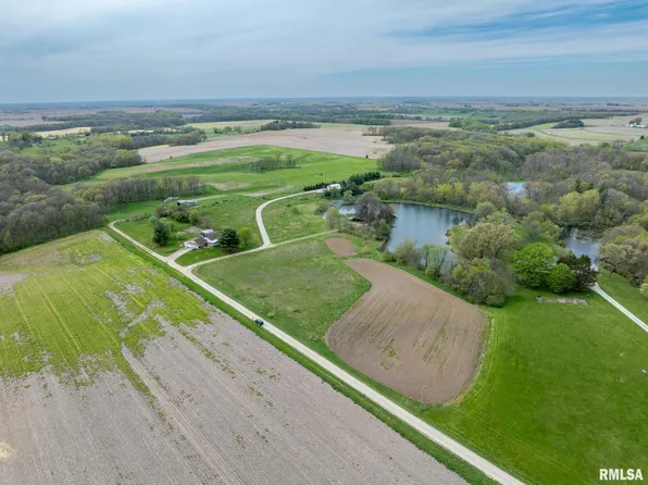 1466 260th Ave, Galesburg, IL 61401