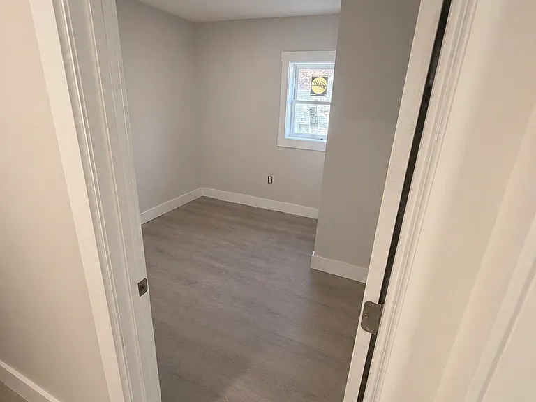 141 Milk St #1 — Photo 2