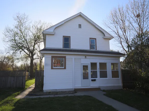920 S Jay St, Aberdeen, SD 57401