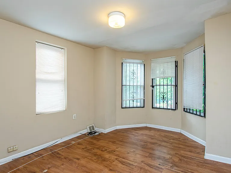 1604 N Bouvier St — Photo 5