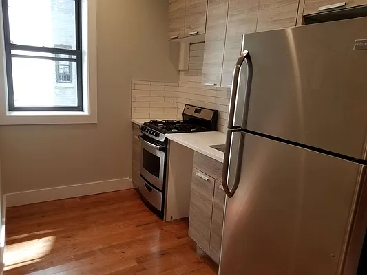 Rented by The Hamilton Group | media 24