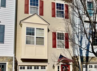 3847 Watkins Mill Dr, Alexandria, VA 22304