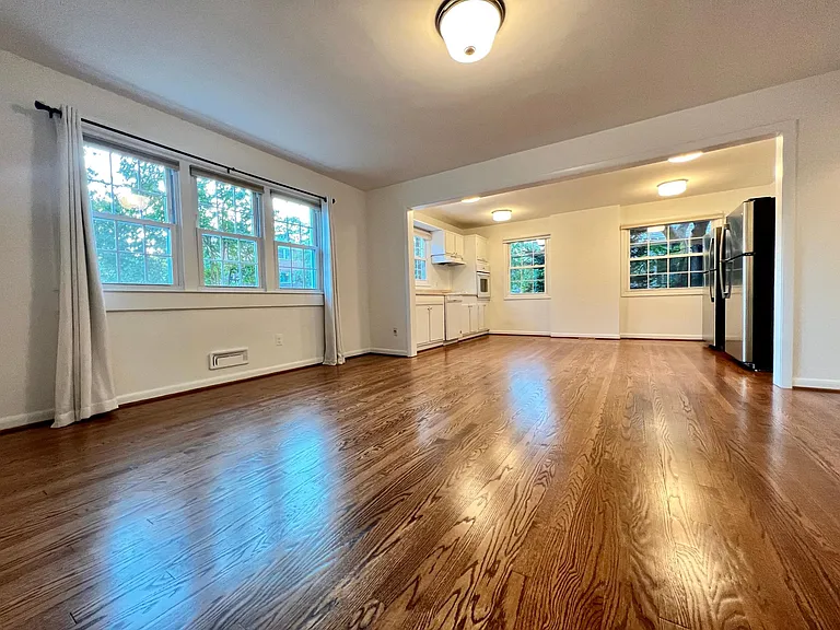 701 N Cleveland St #C — Photo 3