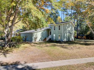 101 Kenninghall Rd, Goose Creek, SC 29445