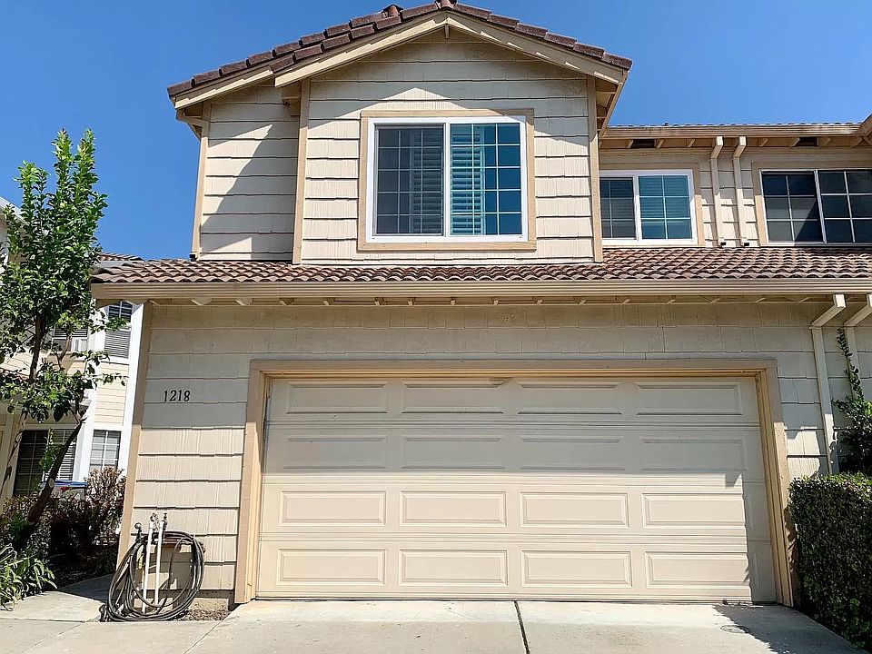 1st image of 1218 Briarleaf Cir