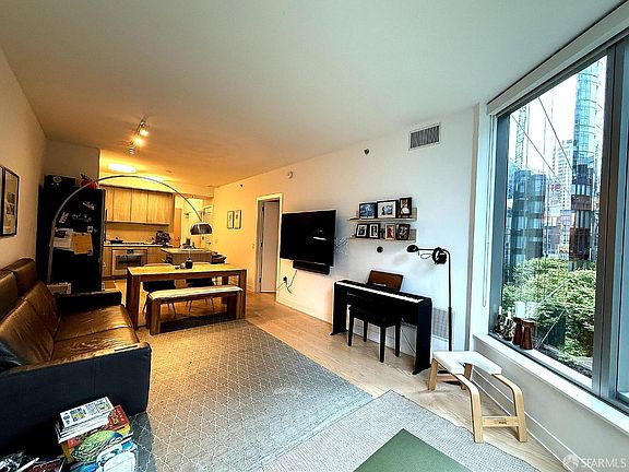 5th image of 333 Beale St APT 5D