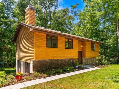 2 Oak Grove Rd, Arden, NC, 28704
