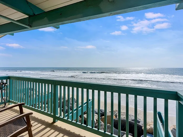 1630 Seacoast Dr #D — Photo 13