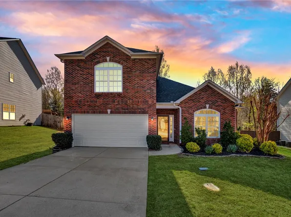 316 Spirit Mountain Ln, Easley, SC 29642