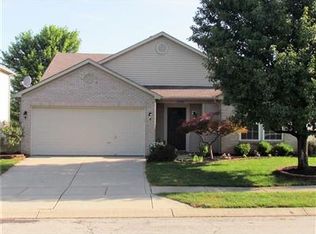 12134 Brushfield Ln, Fishers, IN 46037