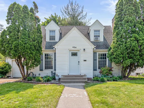 404 Johnson Pkwy, Saint Paul, MN 55106