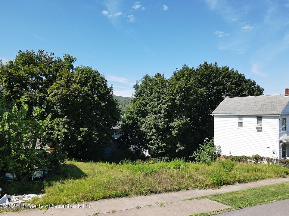 1st image of 119 Green St