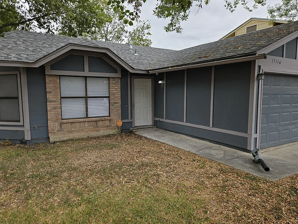 13146 Turkey Feather Dr