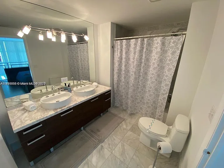 244 Biscayne Blvd #643 — Photo 14